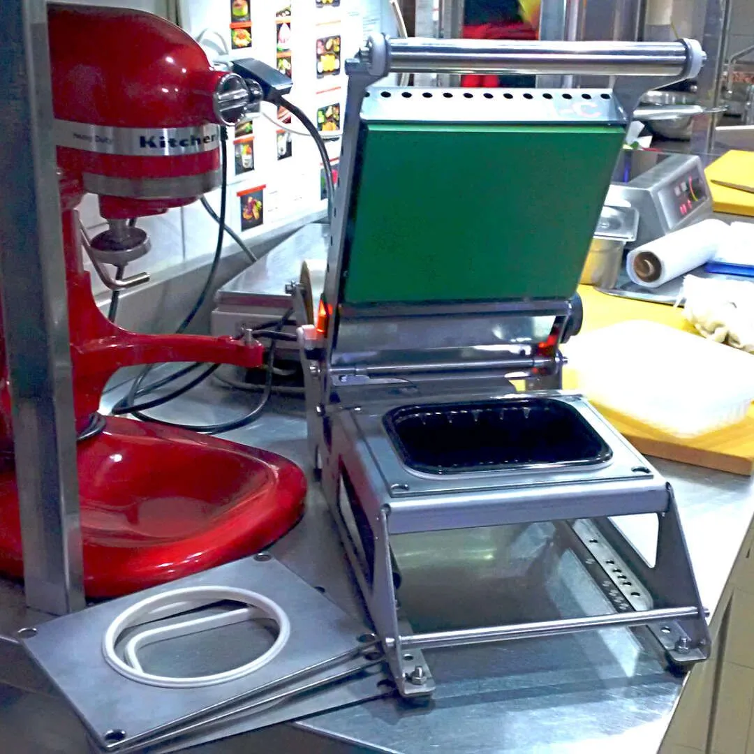 аппарат для запайки лотков ручной VASSILII compact купить в Кирова по цене от производителя